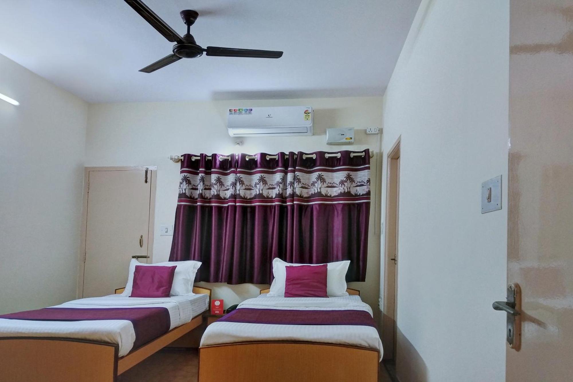 Super Hotel O Shree Mookambika Guest House Near Sri Someshwara Swami Temple Bangalore Eksteriør bilde
